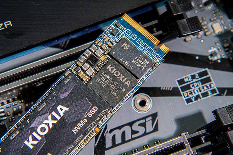 為什么固態(tài)硬盤越用越慢？